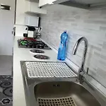Sul Porto شقة لوانو